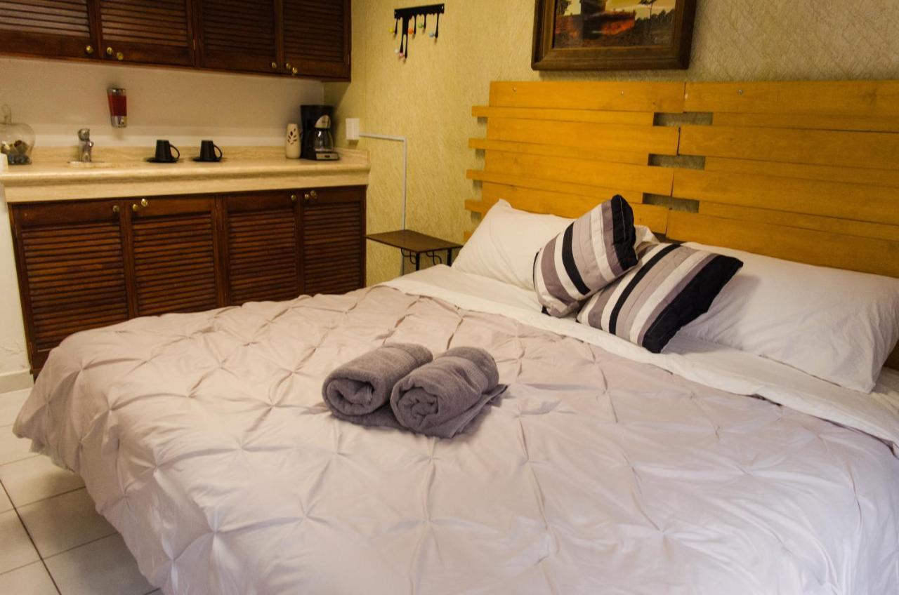Casa D Miros Familias , Grupos Y Empresas Max 20 P Hotel Guadalajara Luaran gambar