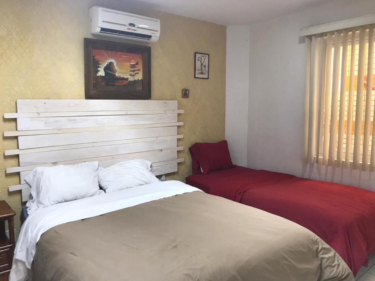 Casa D Miros Familias , Grupos Y Empresas Max 20 P Hotel Guadalajara Luaran gambar
