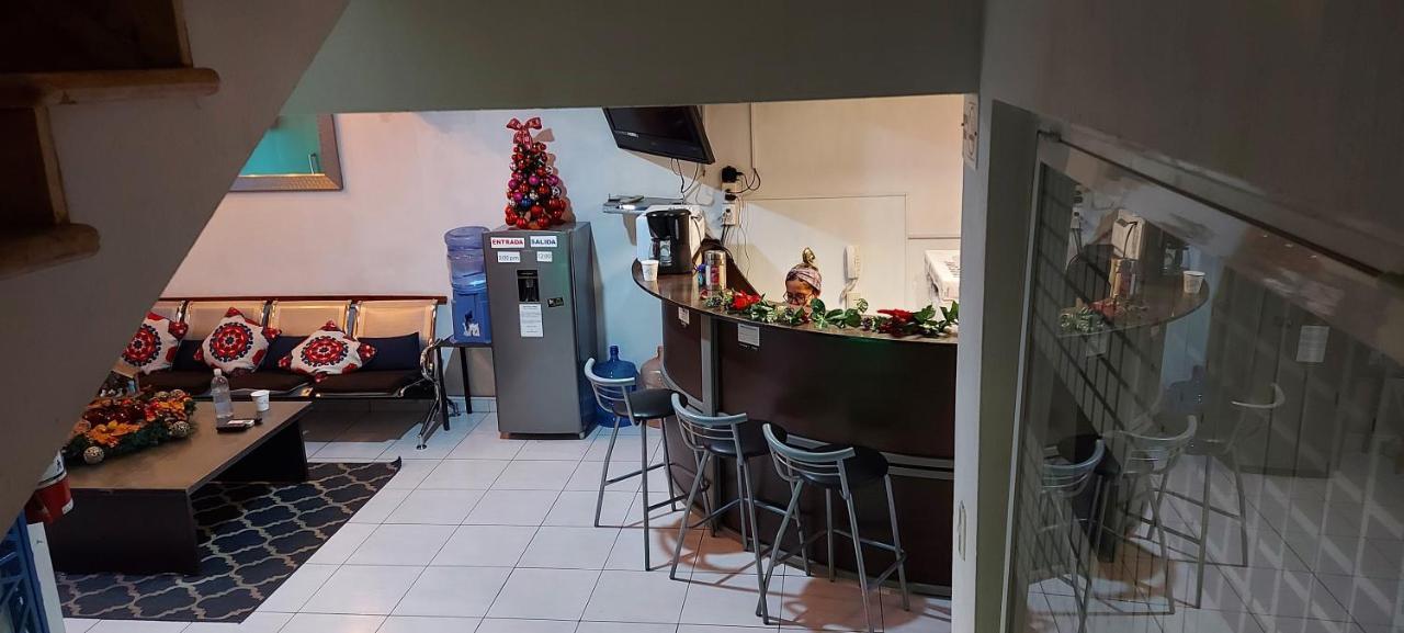 Casa D Miros Familias , Grupos Y Empresas Max 20 P Hotel Guadalajara Luaran gambar